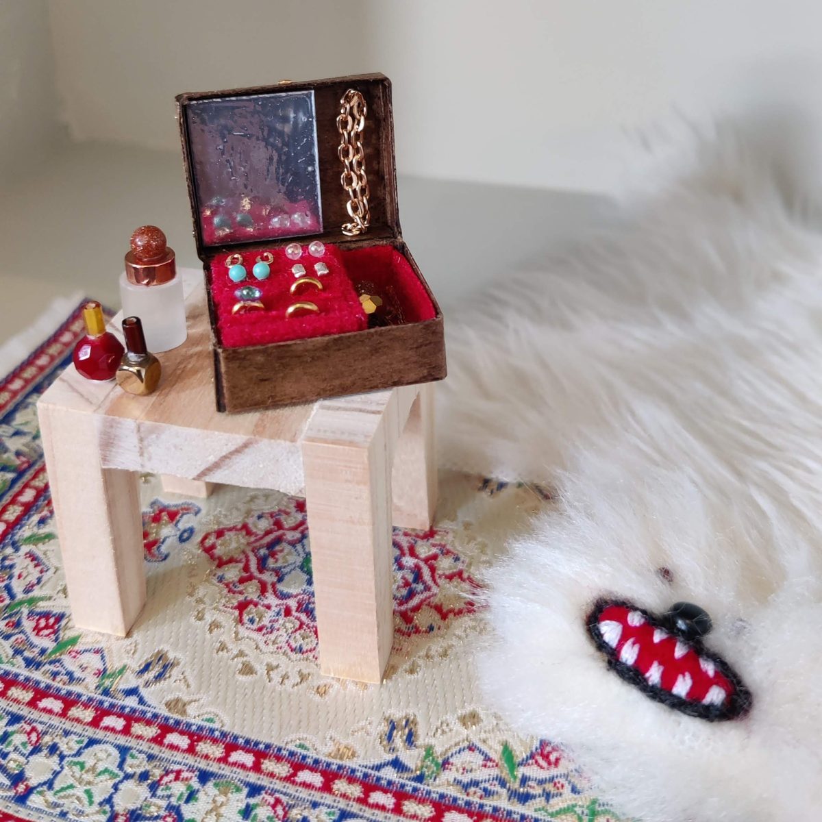 1:12 scale doll house miniature jewellery box